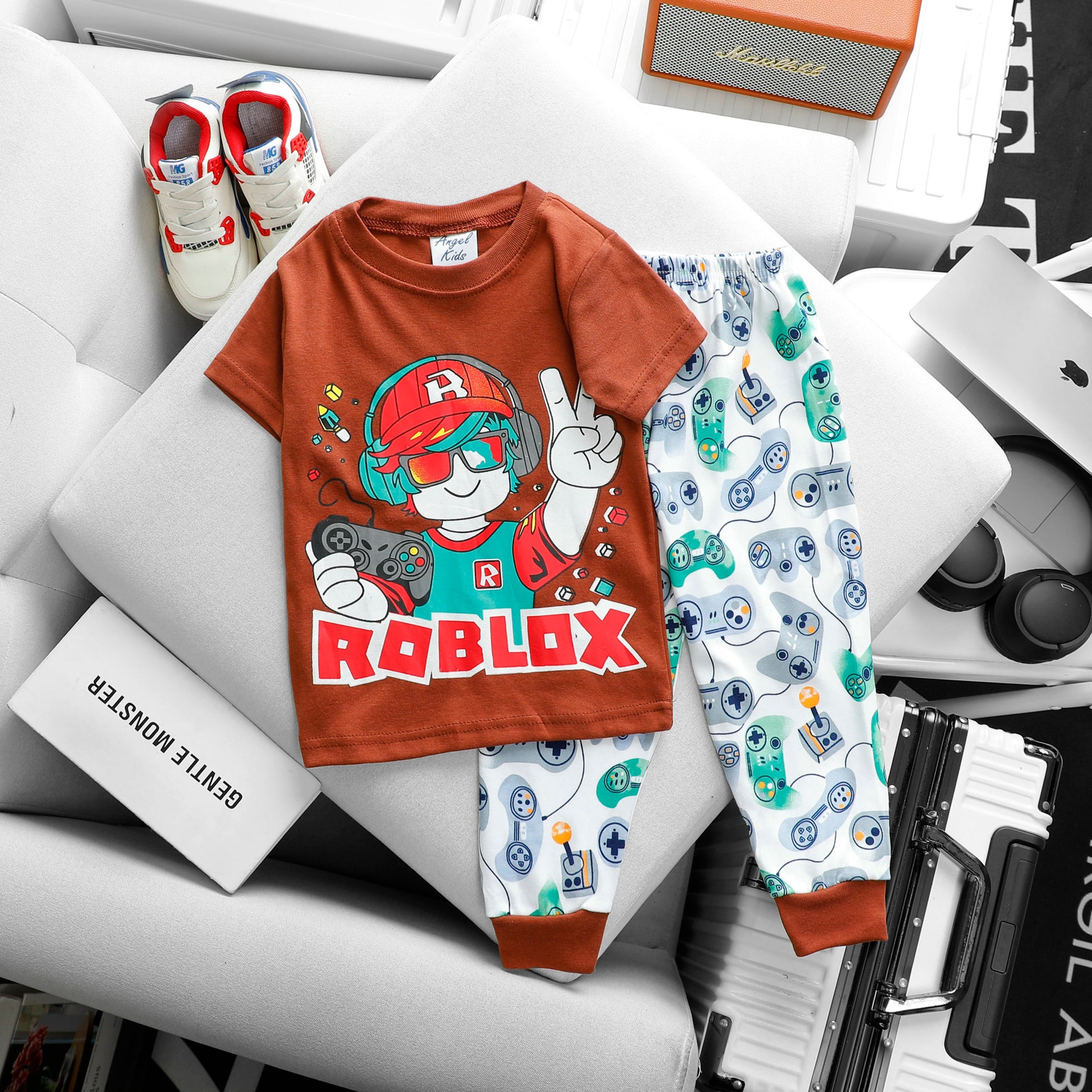 Short Sleeves Pyjamas Up to 16