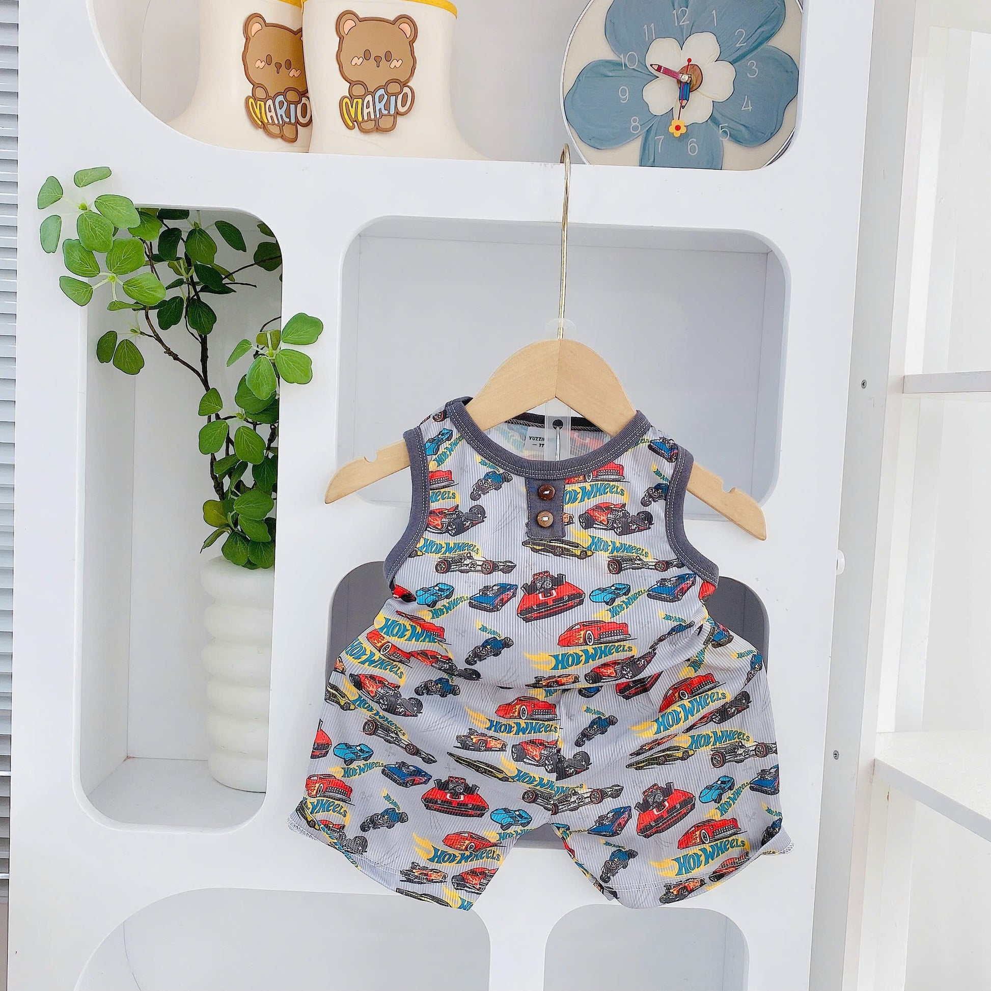 Yuzzin Sleeveless Set with Shorts