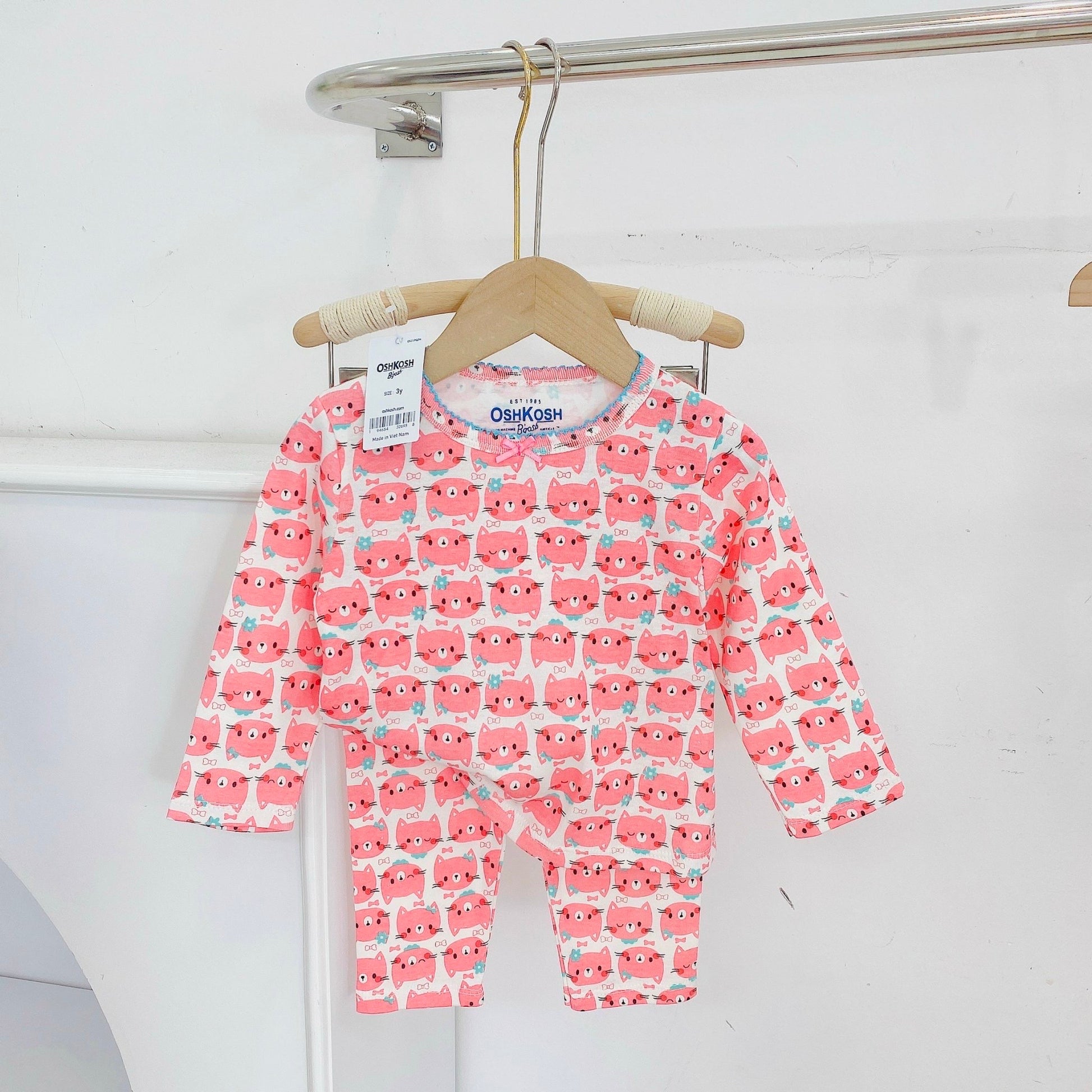 OshKosh Longsleeves Pyjamas