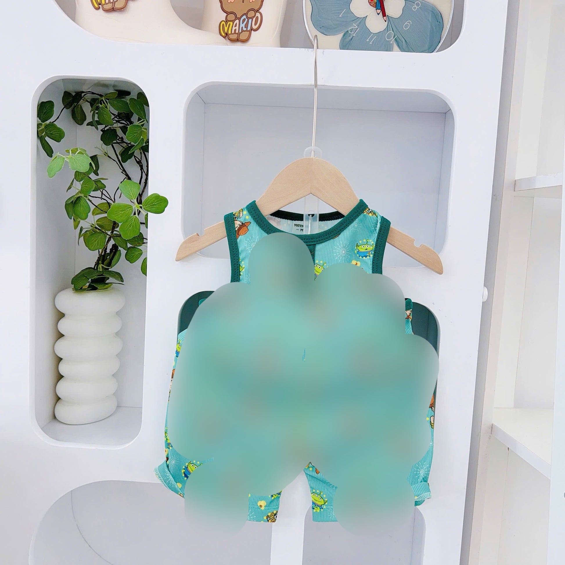Sleeveless Yuzzin Playset