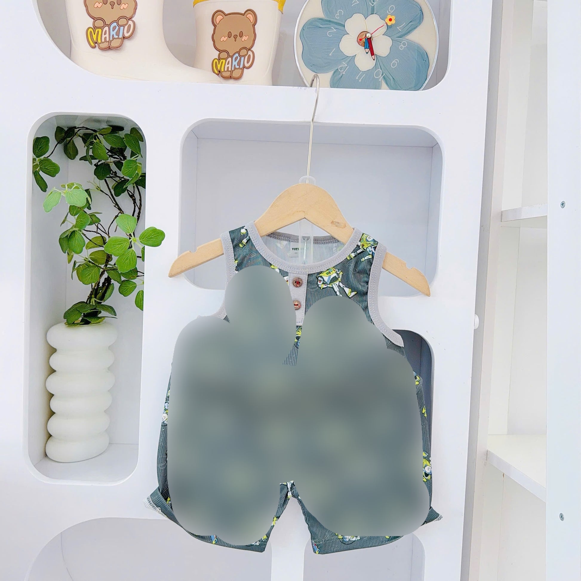 Sleeveless Yuzzin Playset