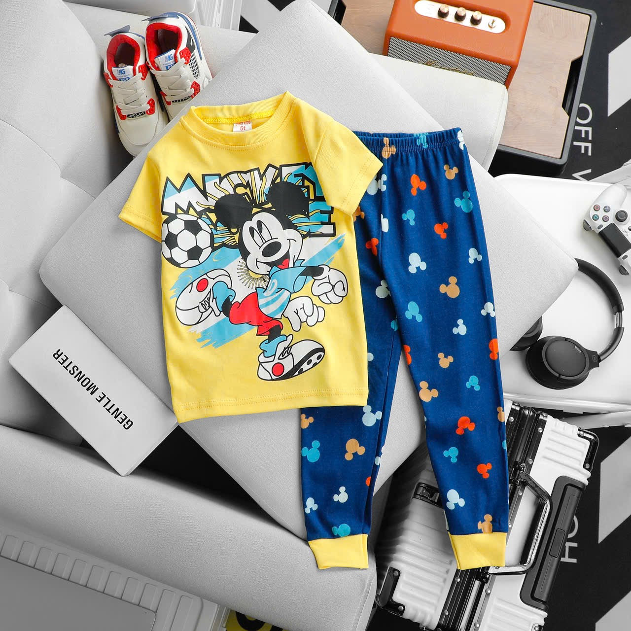 Gym Kids Pyjamas up to 16
