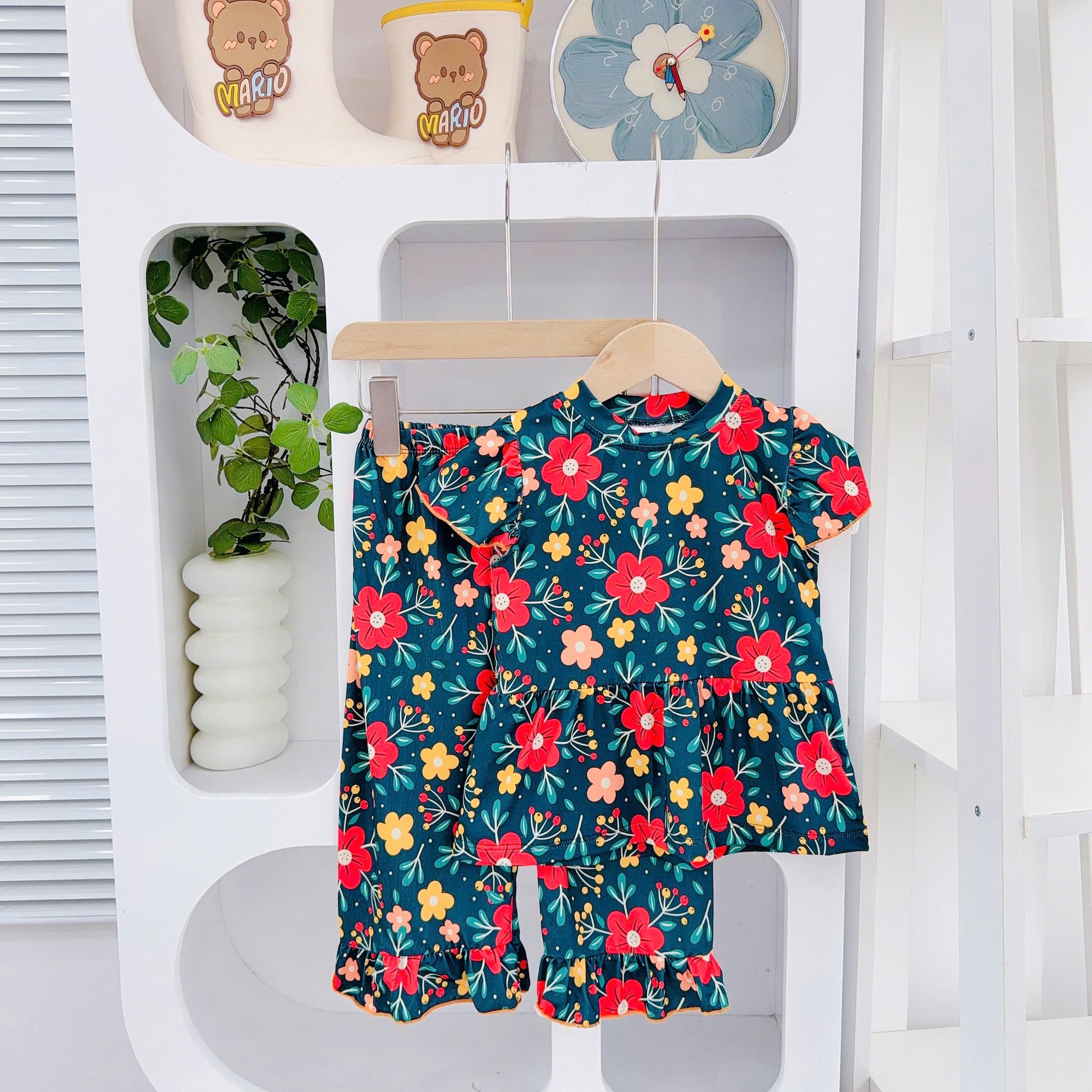 Girls Yuzzin Pyjamas