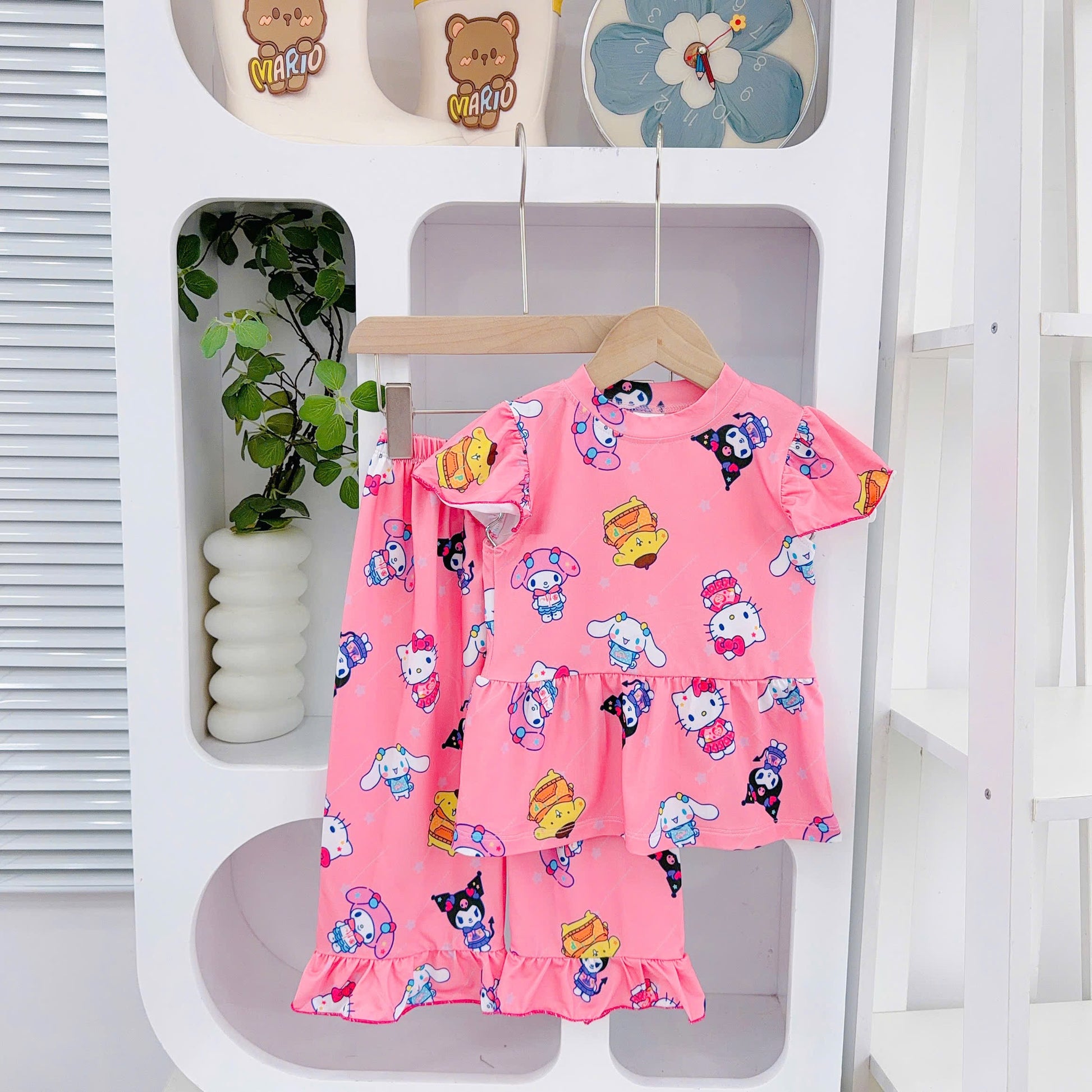 Girls Yuzzin Pyjamas