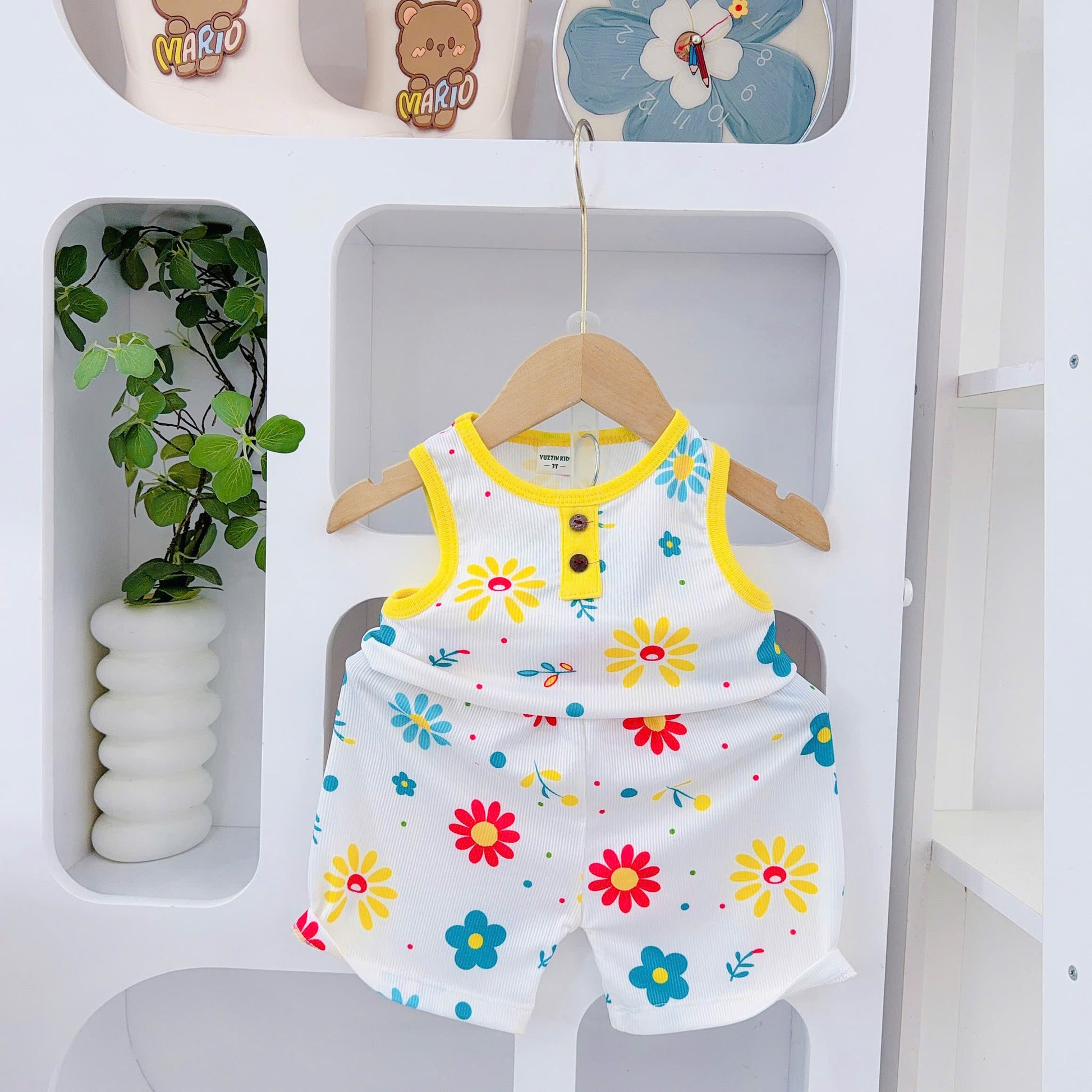 Sleeveless Yuzzin Playset