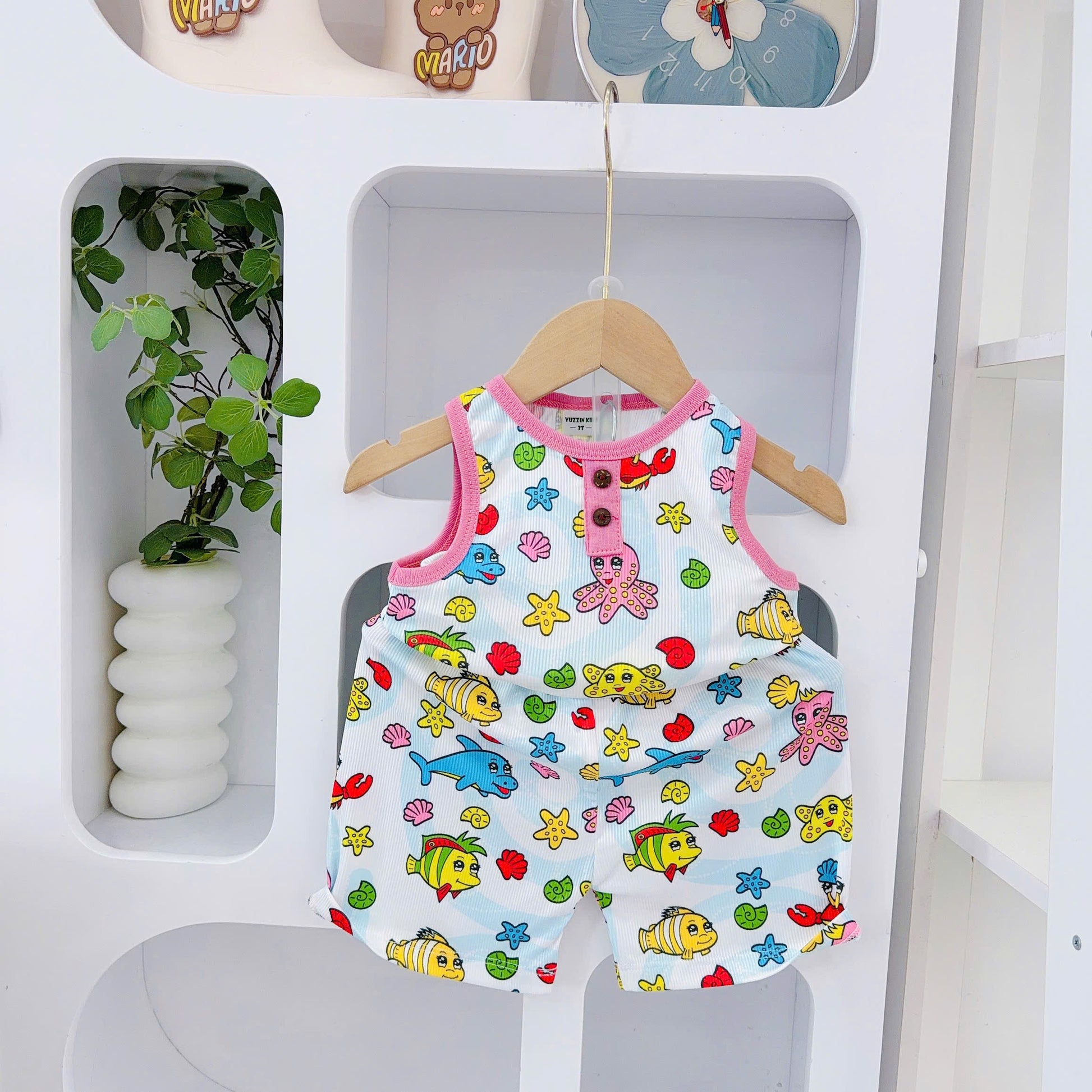Sleeveless Yuzzin Playset