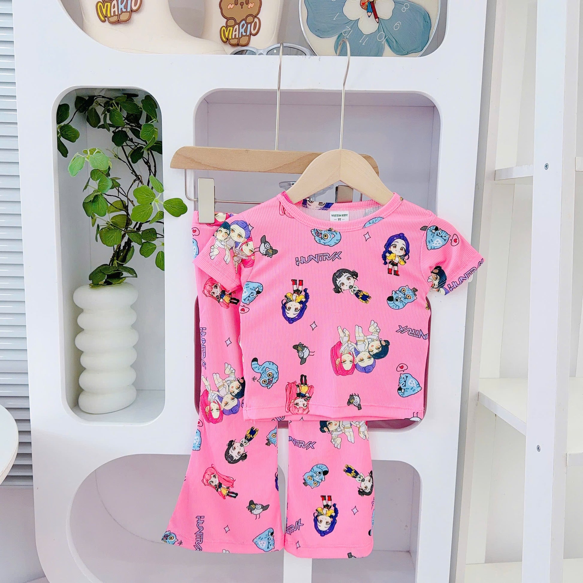 Yuzzin Girls Pyjamas Set