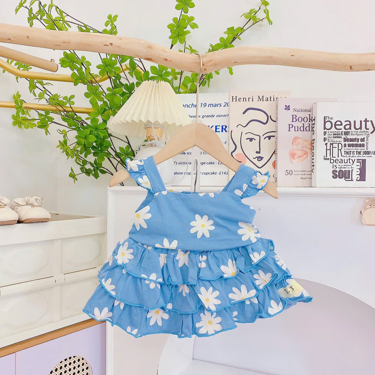 Sleeveless Ruffles Skort Sets