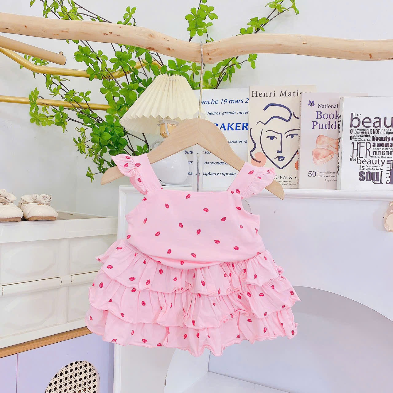 Sleeveless Ruffles Skort Sets