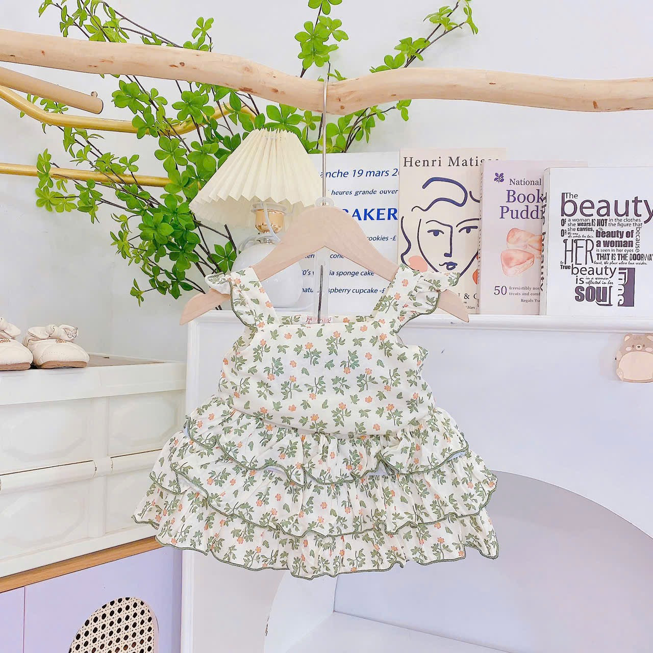 Sleeveless Ruffles Skort Sets