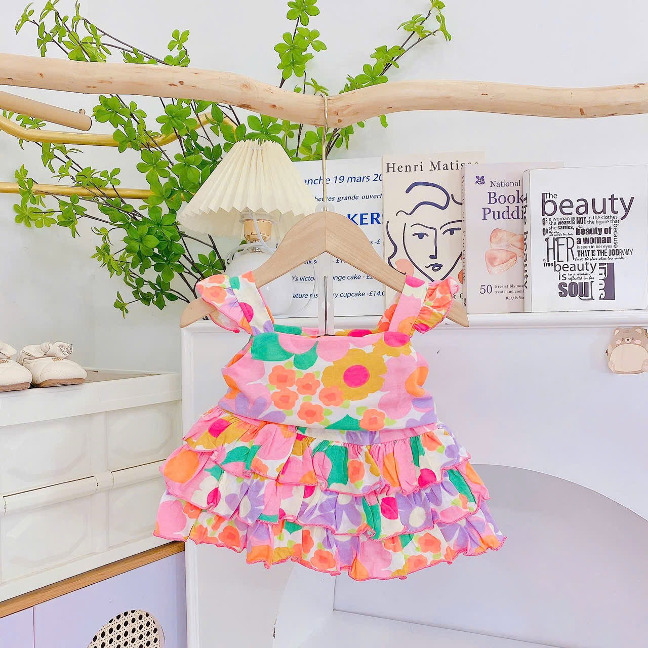 Sleeveless Ruffles Skort Sets