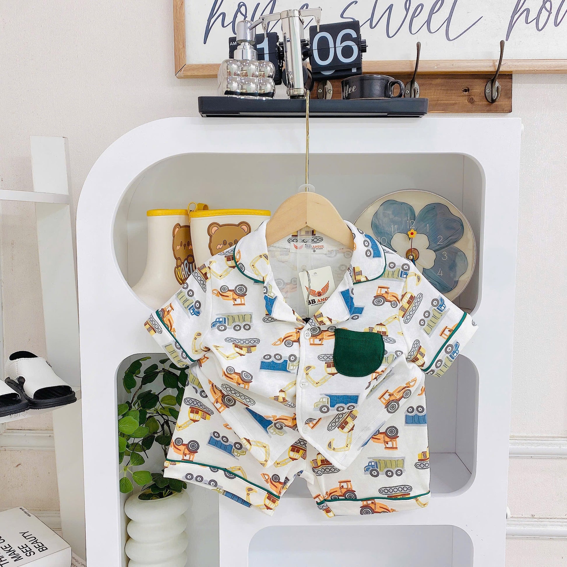 Buttondown Pizama with Shorts II