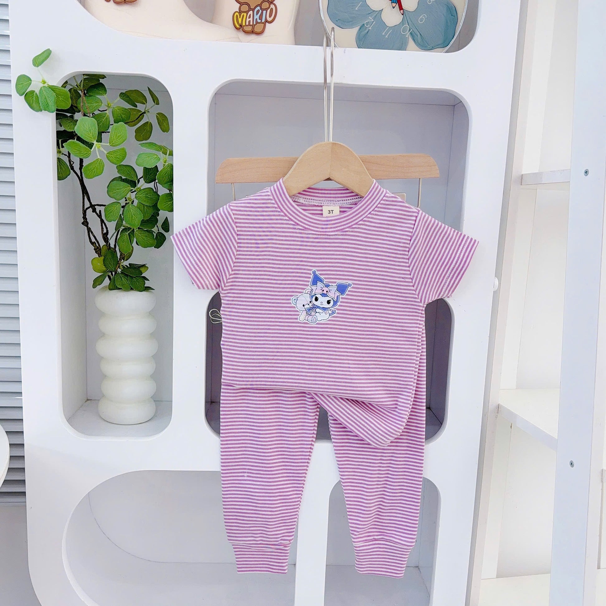 Short Sleeves Pyjamas With Embroidery
