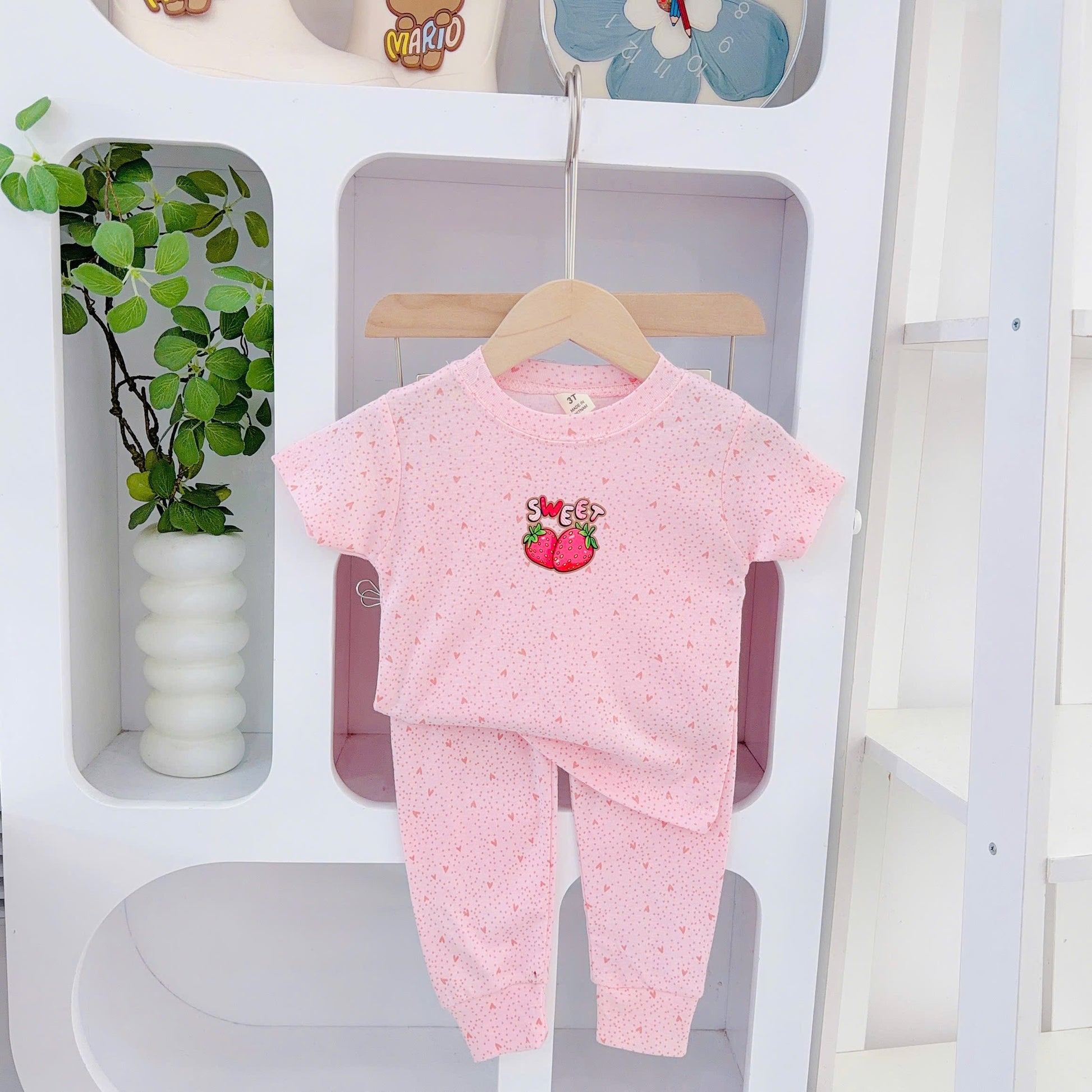 Short Sleeves Pyjamas With Embroidery