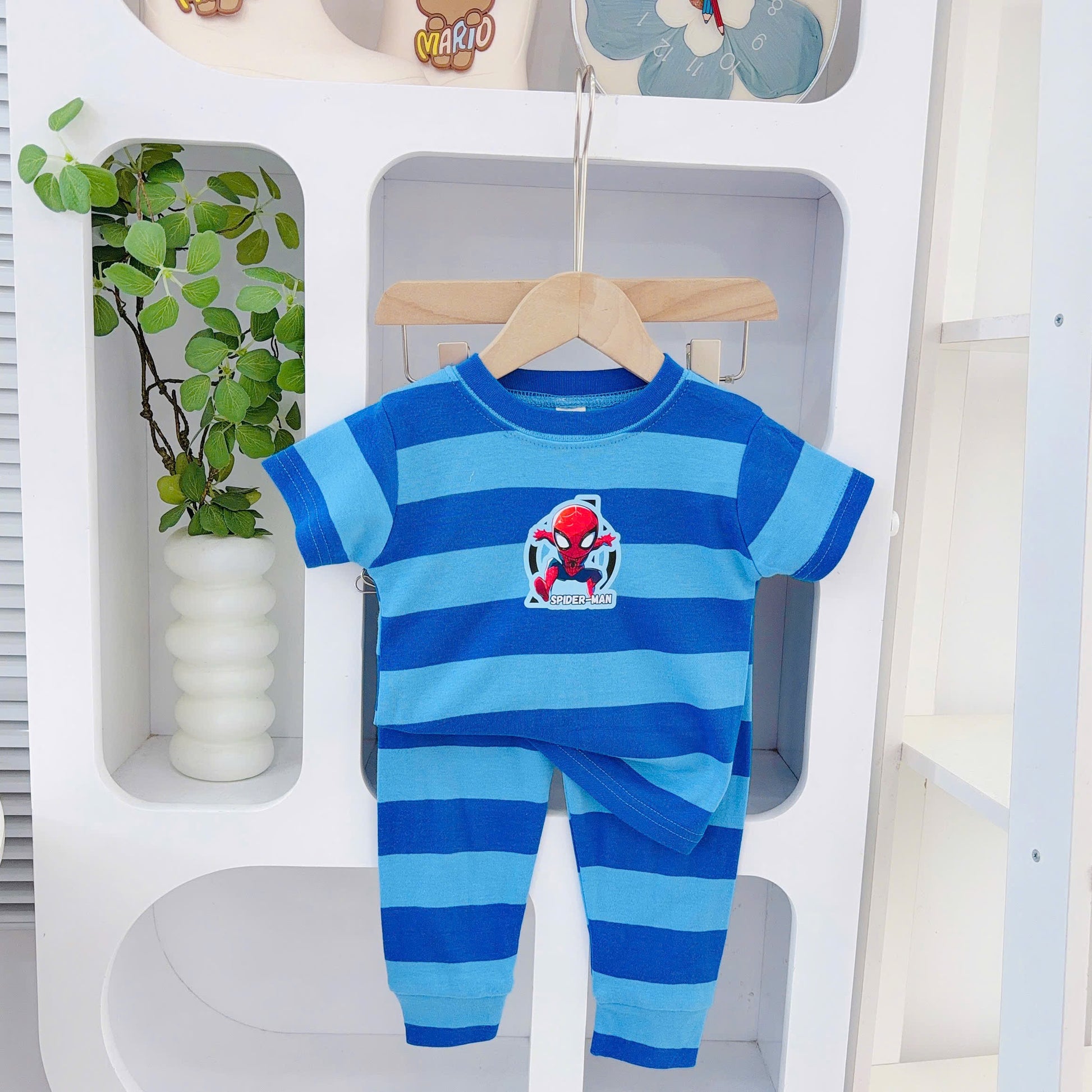 Short Sleeves Pyjamas With Embroidery