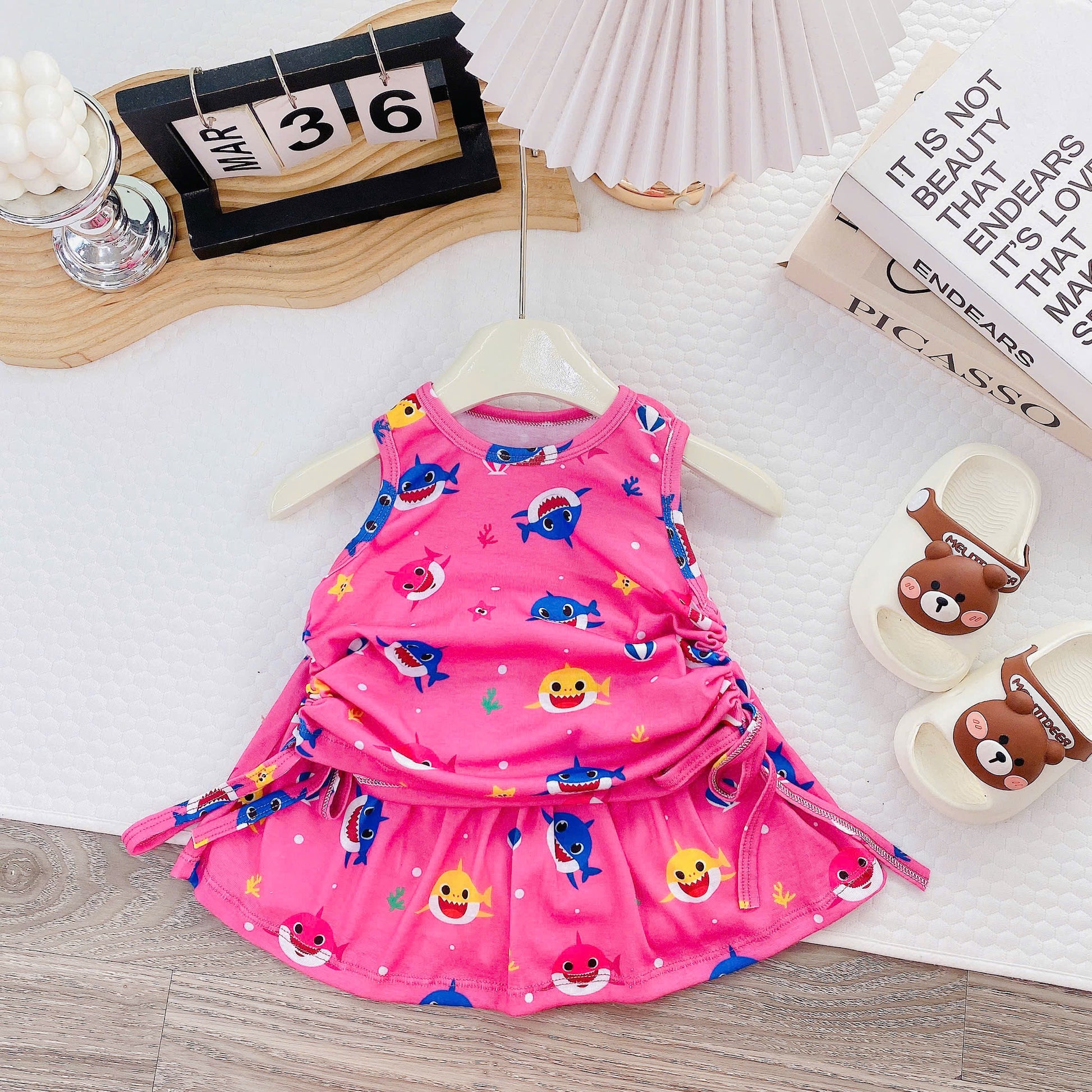 Sleeveless Yuzzin Skort