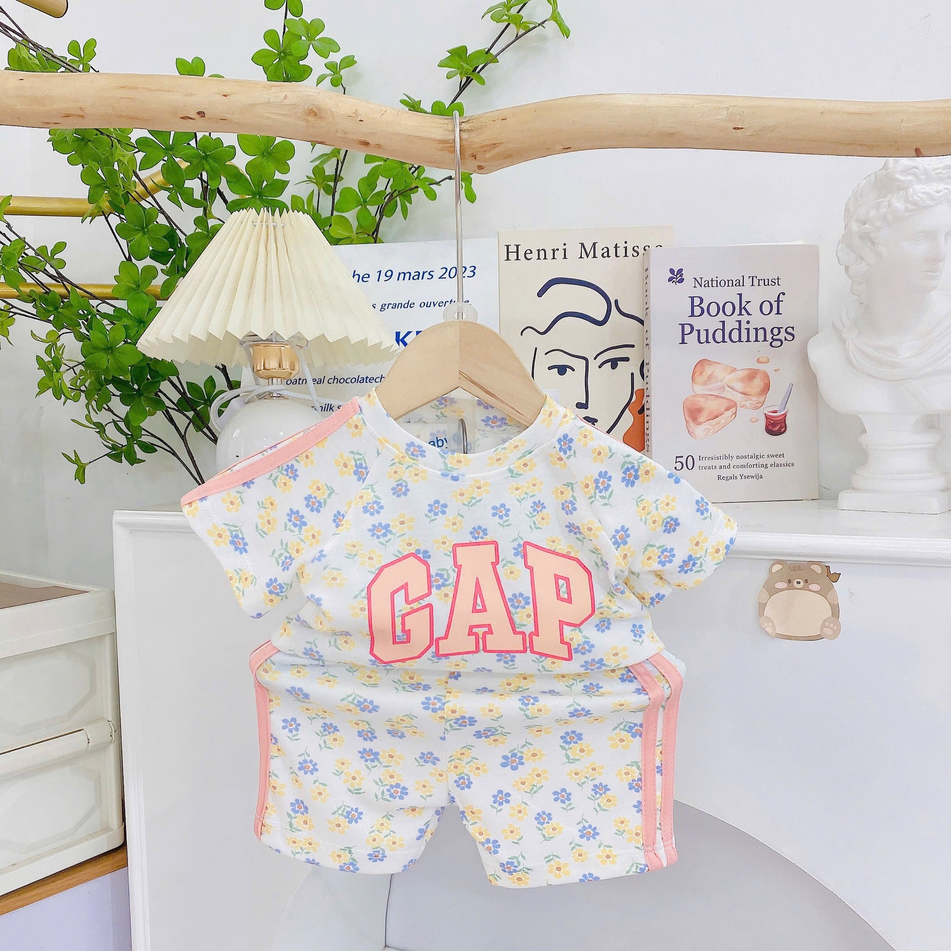 Soft Embroidery Full Size Playset I