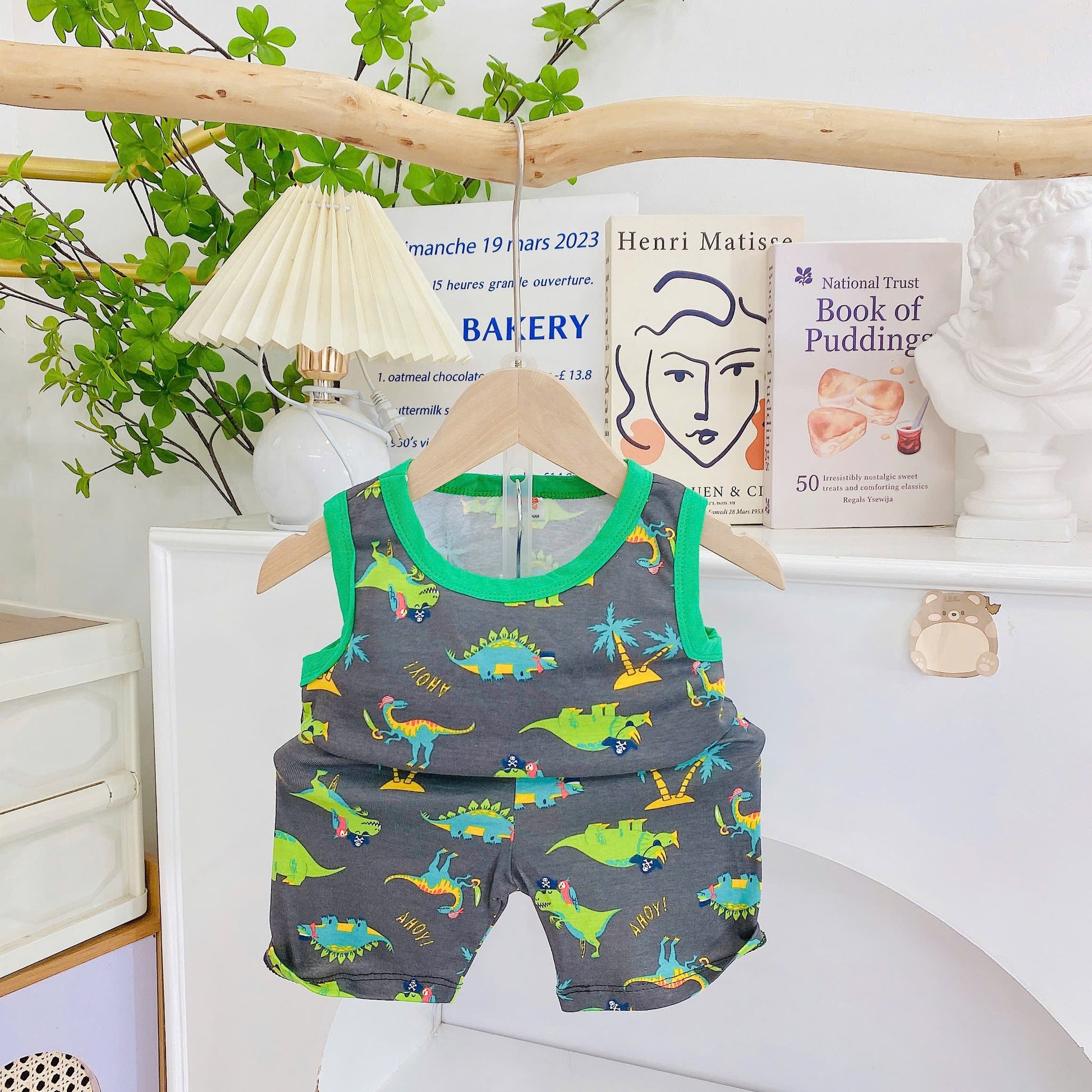 Yuzzin and Gym Sleeveless Playsets