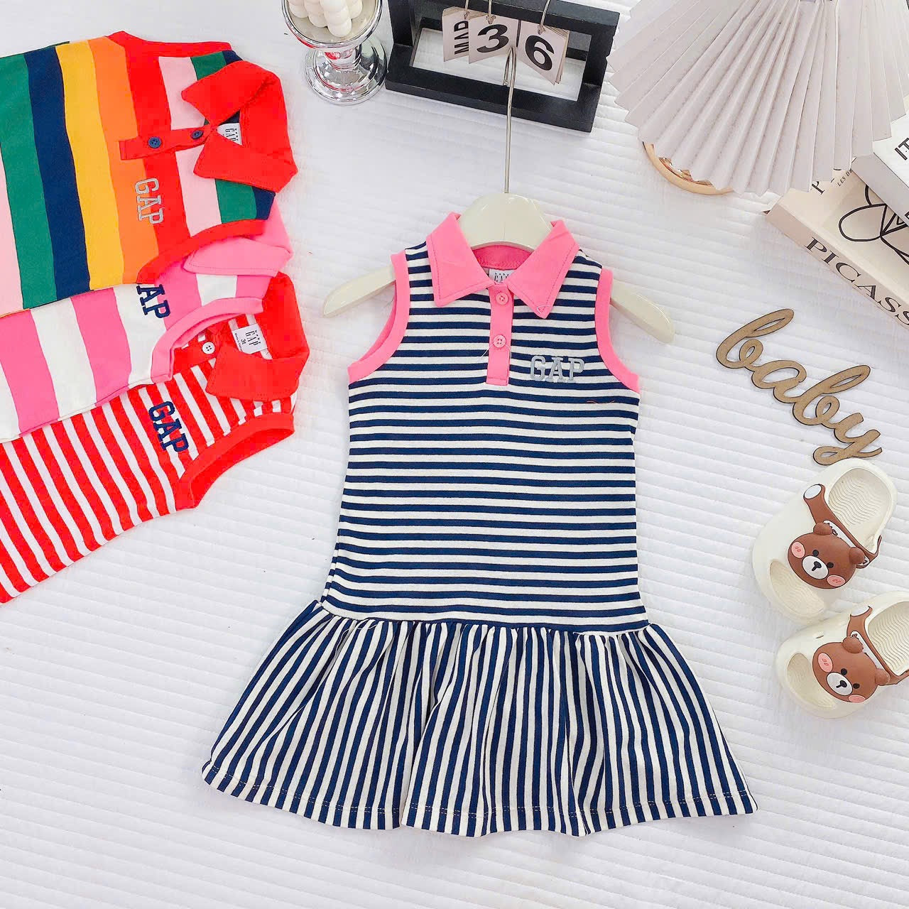 Sleeveless Gap Stripes Dresses