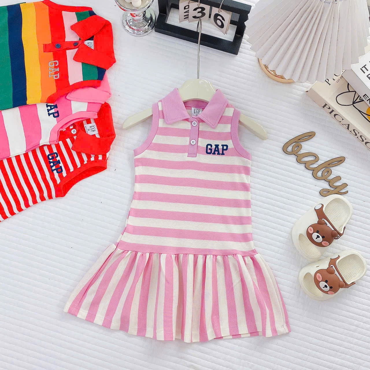 Sleeveless Gap Stripes Dresses