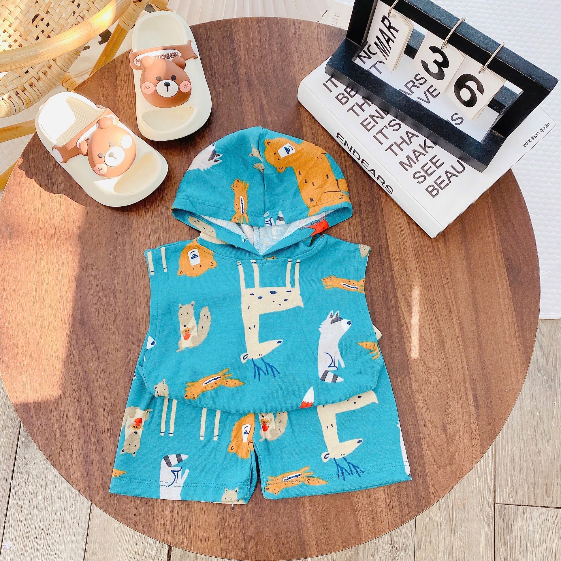 Sleeveless Hoodie Play time set