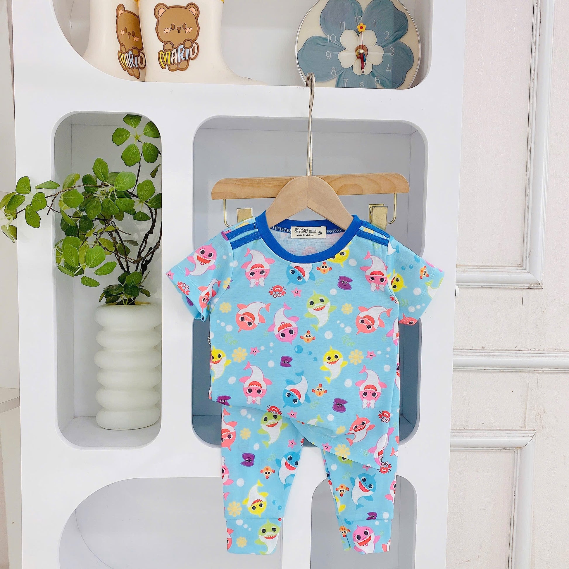 Zuzu Short Sleeves Long Pants Pyjamas