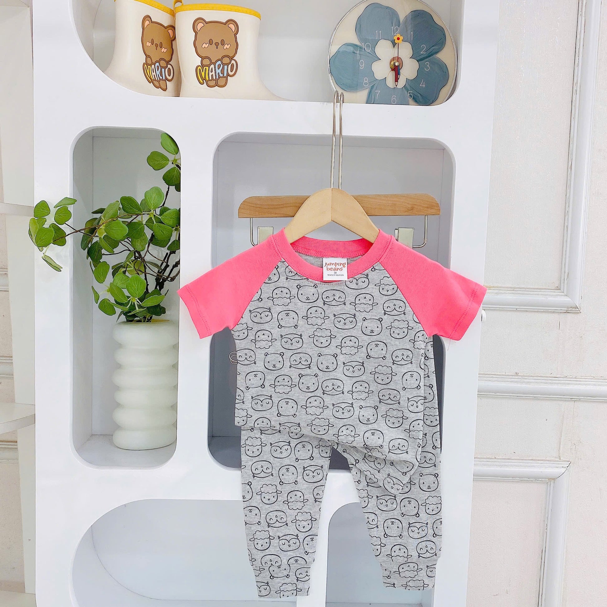 Short Sleeves Pyjamas Jumping Beans