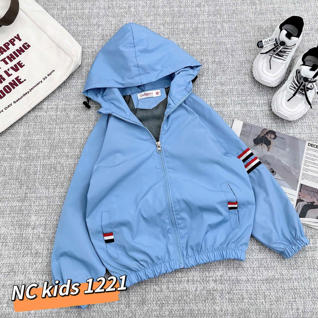 Windbreaker with hoodie