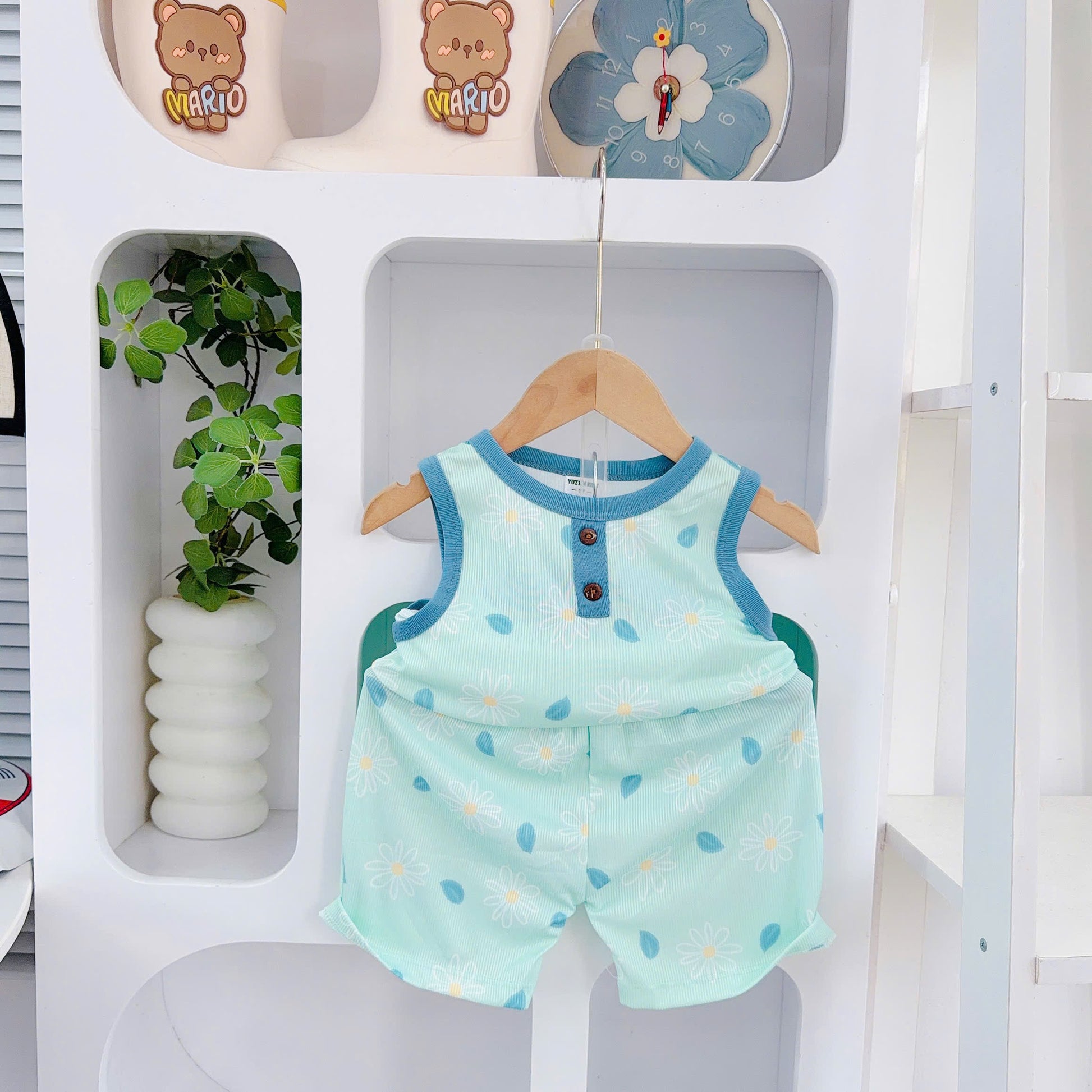 Sleeveless Yuzzin Play Suit