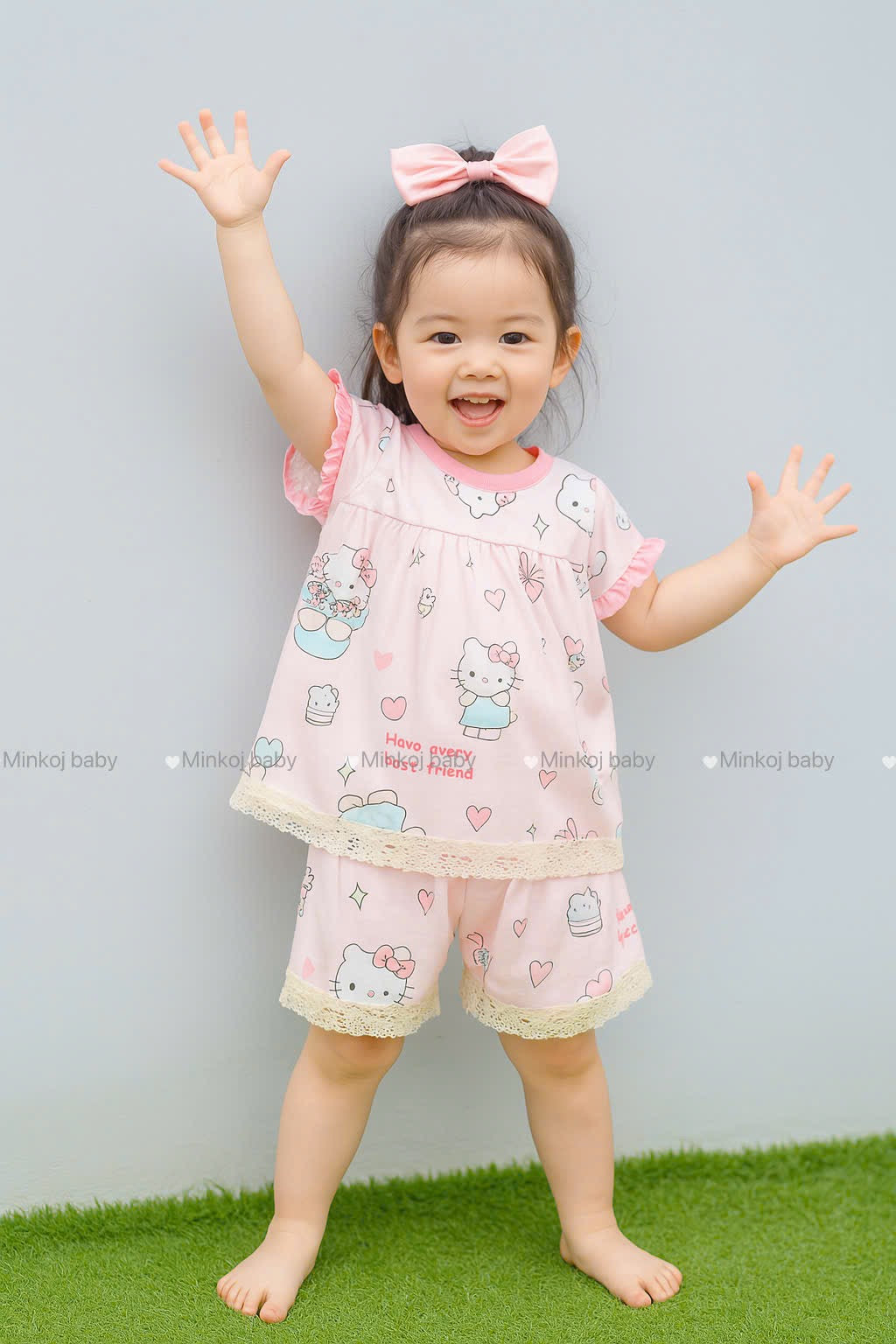 Minky Mom Girls With Big Sizes