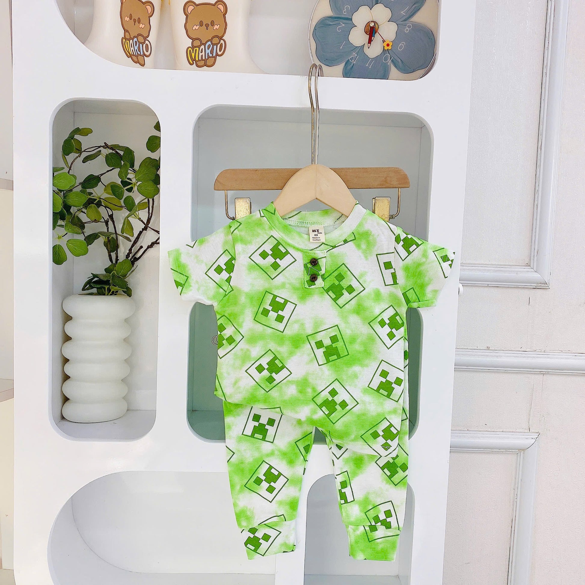 Short Sleeves Pyjamas HT