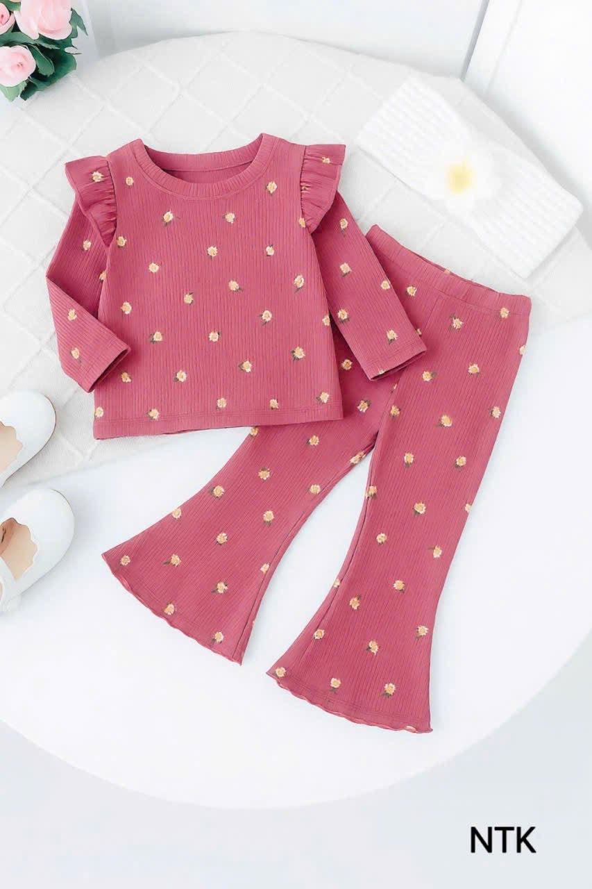 Long Sleeves Pleated Pyjamas