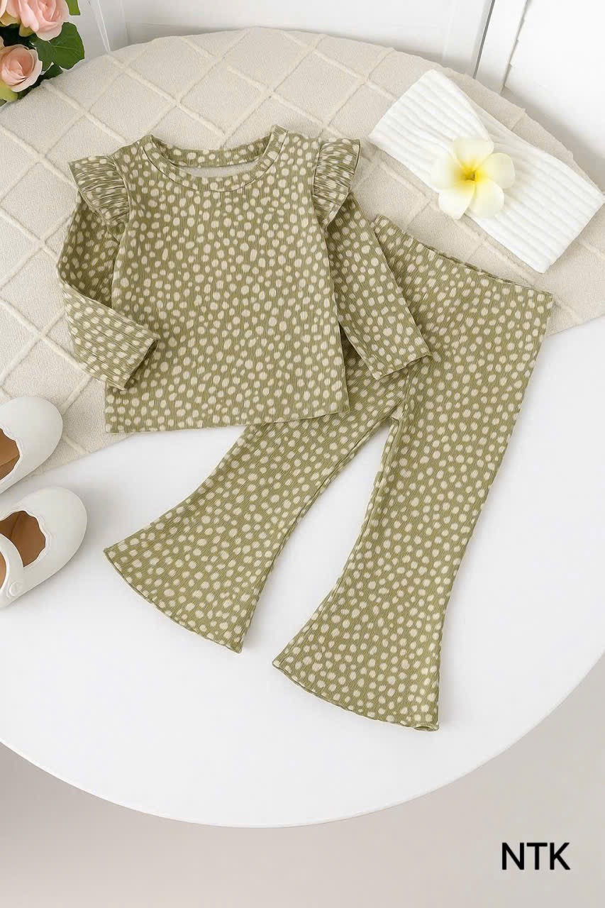 Long Sleeves Pleated Pyjamas