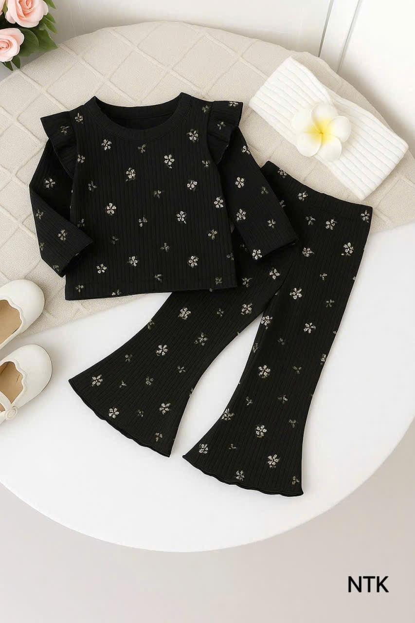 Long Sleeves Pleated Pyjamas