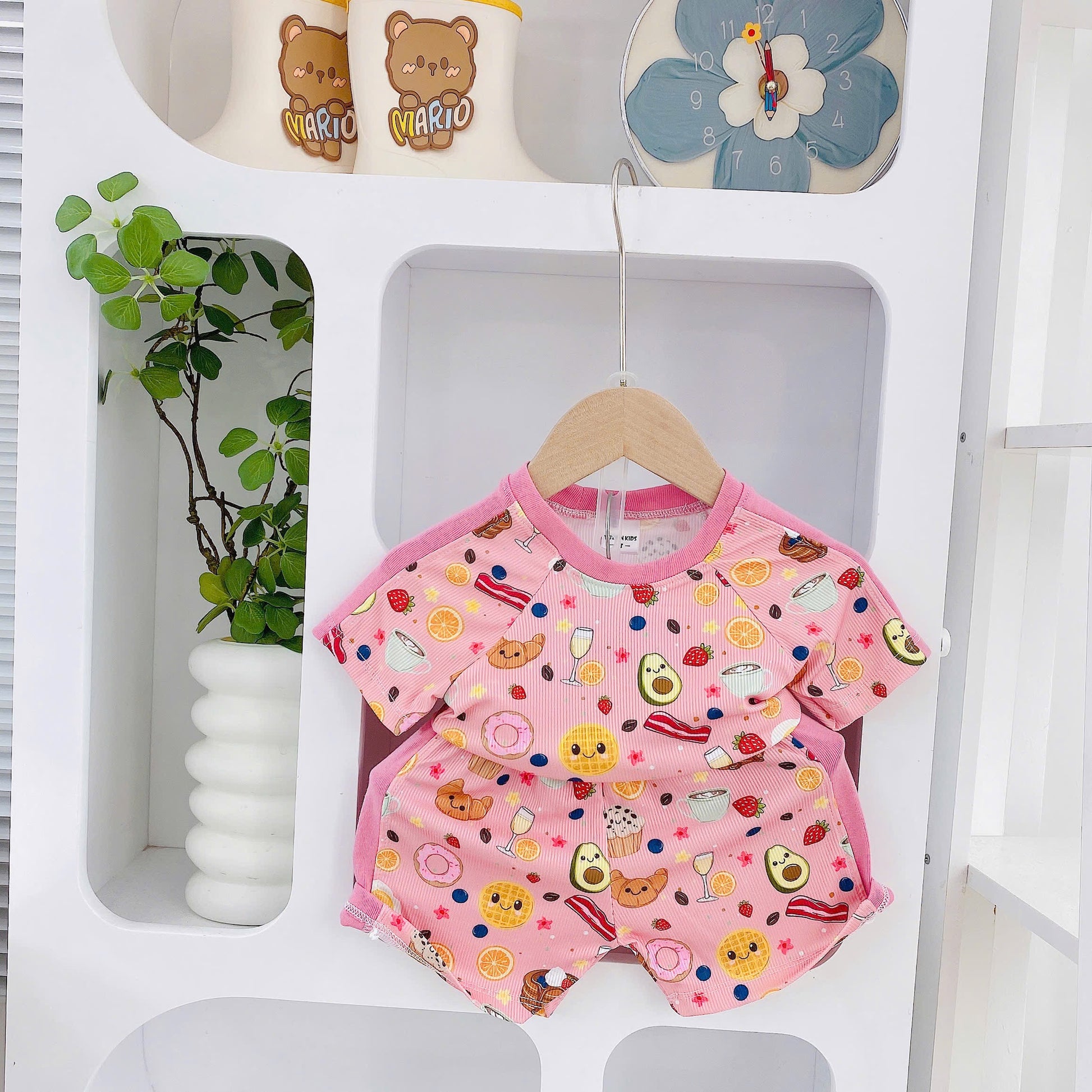 Yuzzin Playtime Outfits