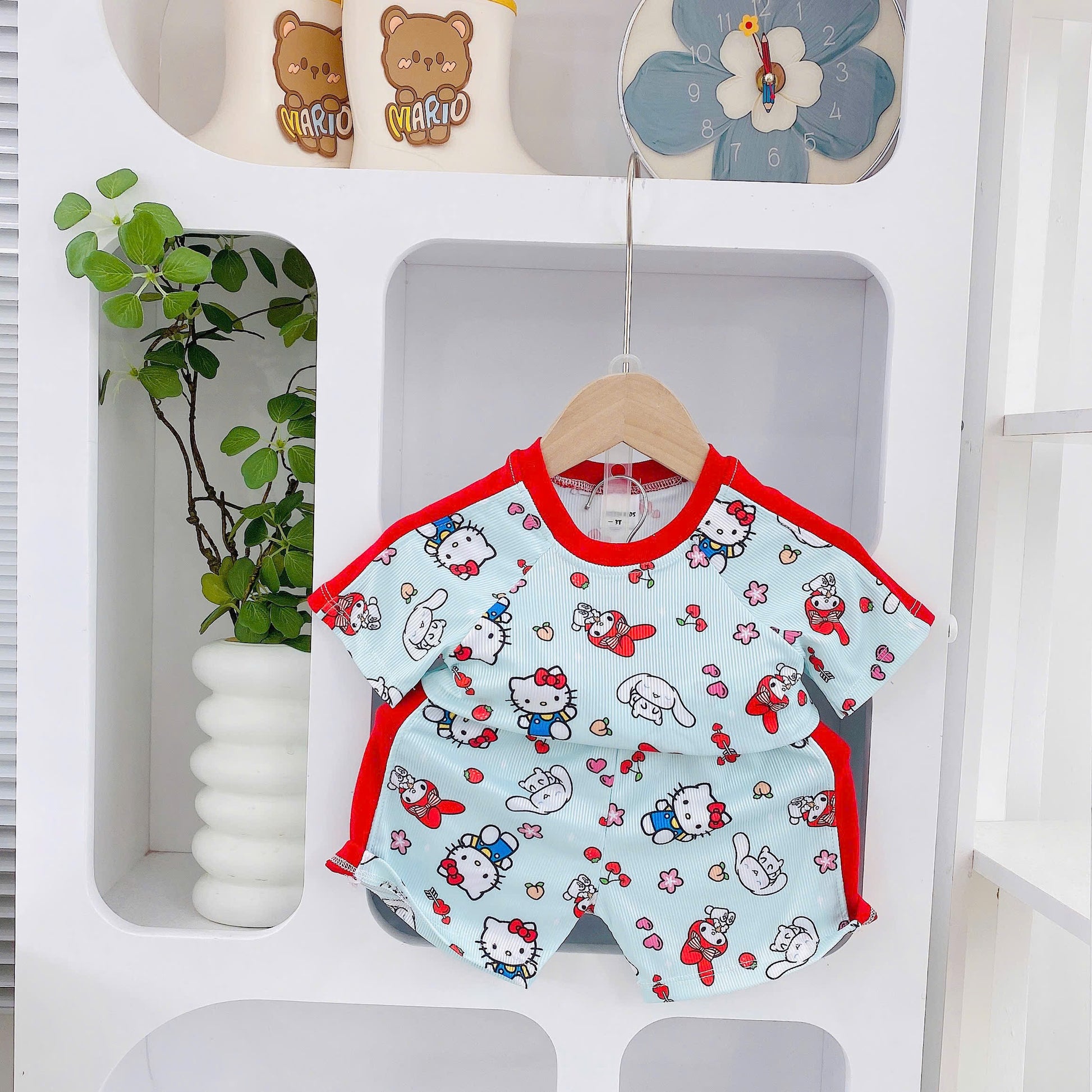 Yuzzin Playtime Outfits