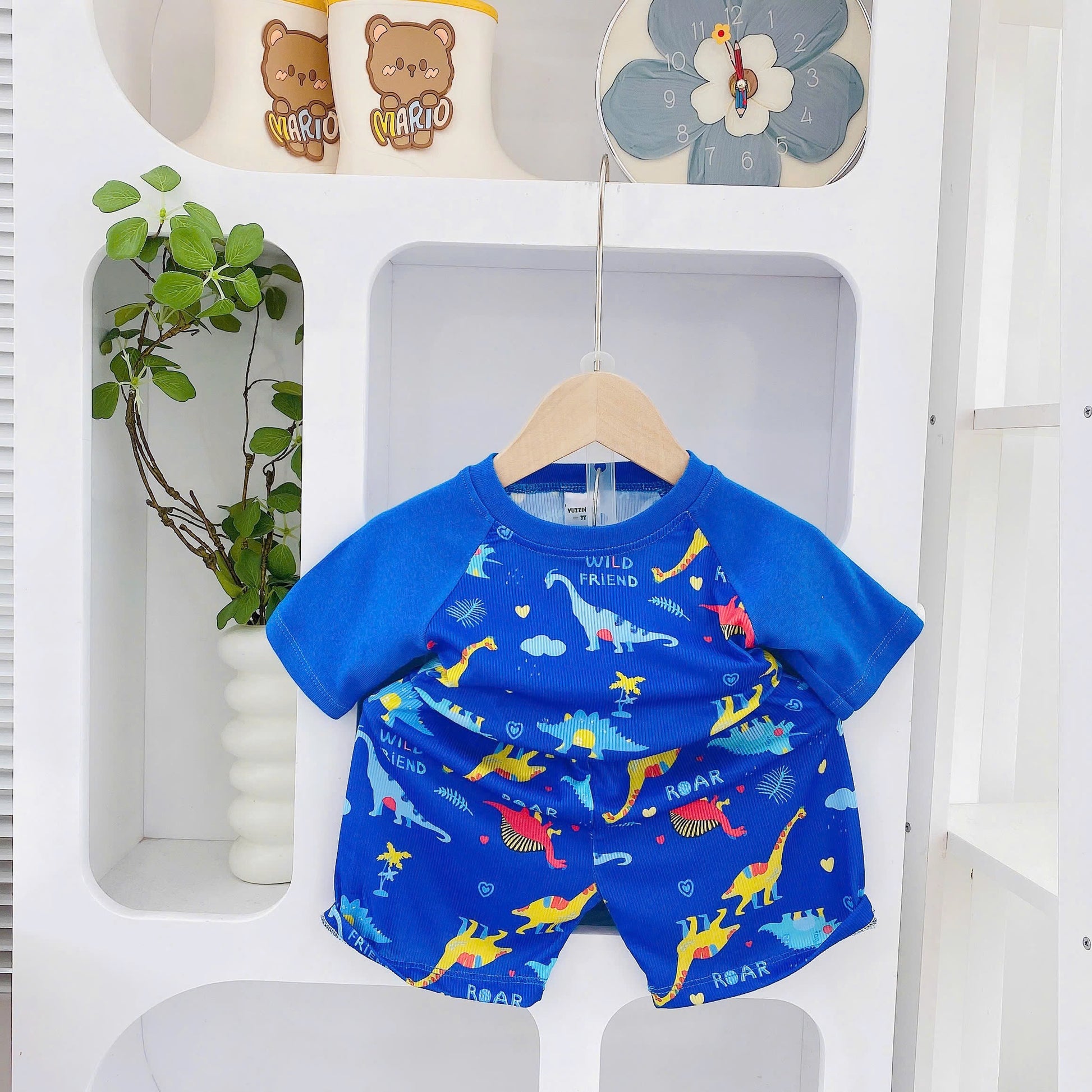 Yuzzin Two tone Outfits