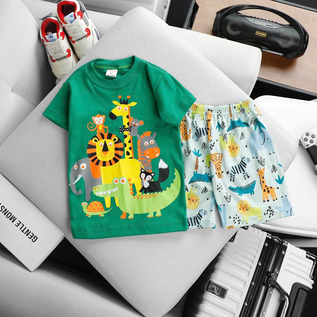 Jumping Beans Printed with Shorts