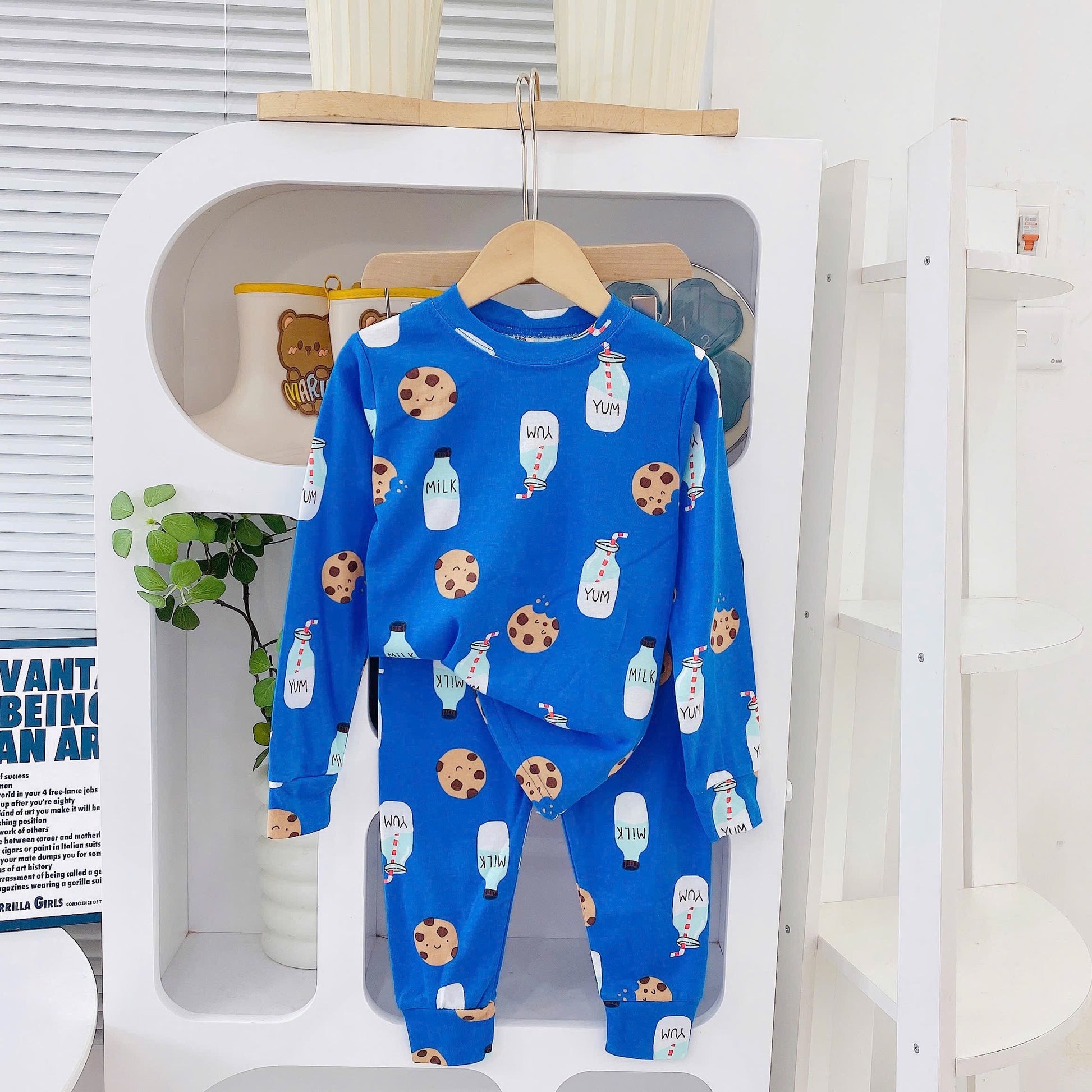 HT Long Sleeve Pyjamas Big Size